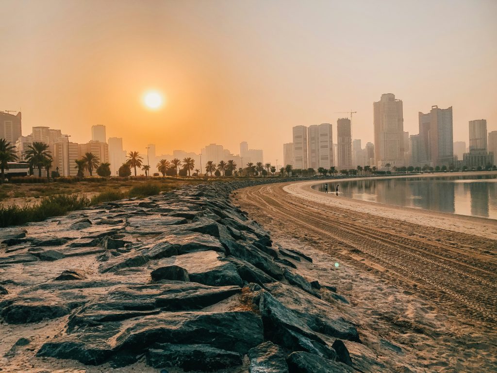 dubaj z perspektywy lokalnych mieszkańców