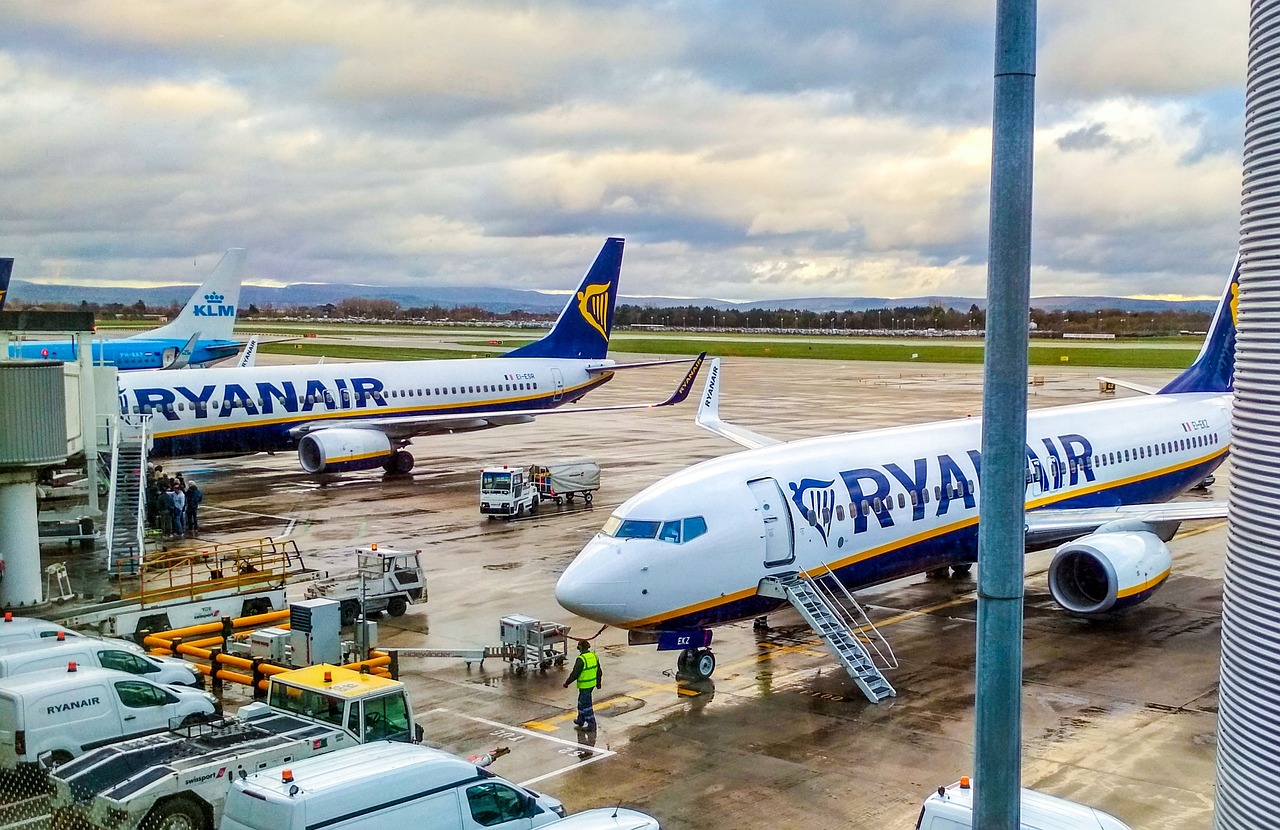 ryanair nie robi serwisu pokładowego na trasach krajowych w polsce