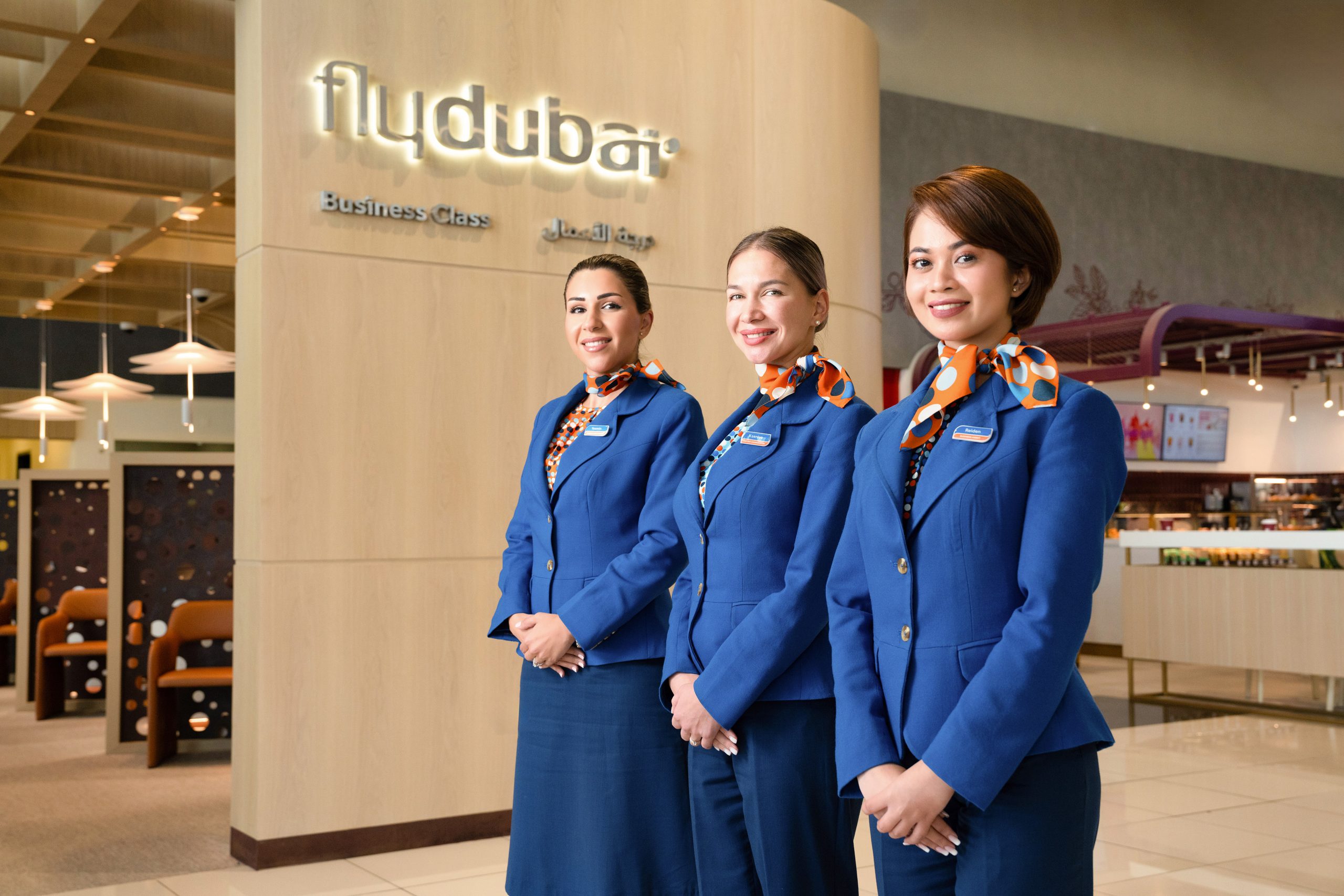 nowosci dla pasazerow klasy premium flydubai na lotnisku w dubaju