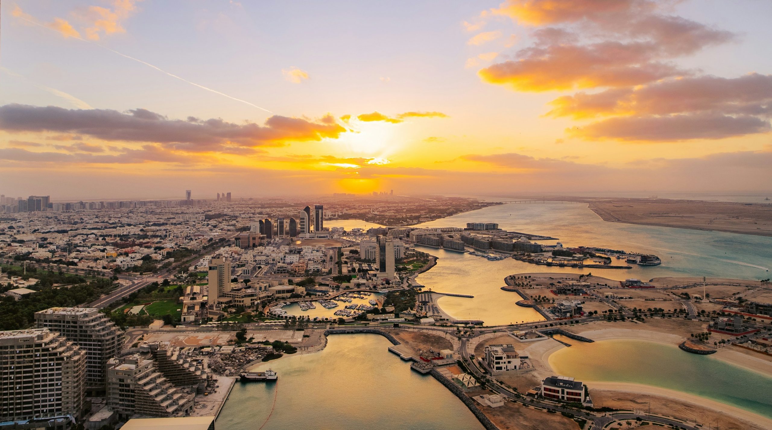 W Abu Dhabi wystartował Sheikh Zayed Festival